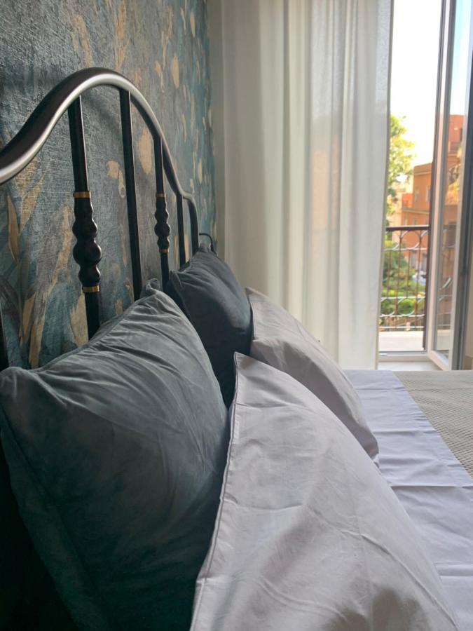 B&B Vittoria Anzio Exterior photo