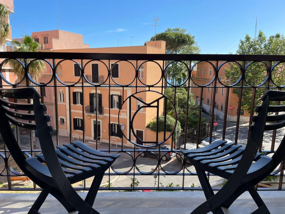 B&B Vittoria Anzio Exterior photo